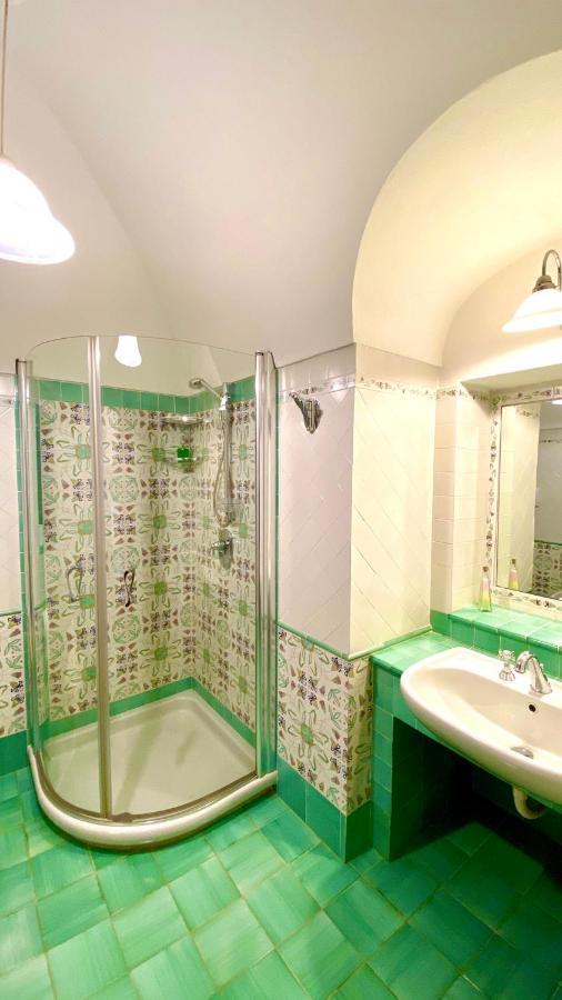Tgi Dammusi Preziosi Apartment Scauri  Luaran gambar