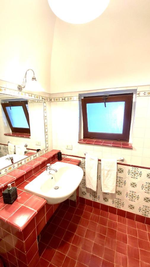 Tgi Dammusi Preziosi Apartment Scauri  Luaran gambar