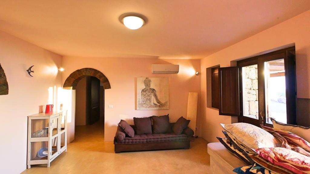 Tgi Dammusi Preziosi Apartment Scauri  Luaran gambar