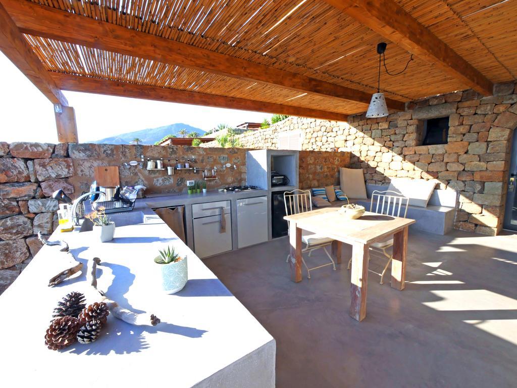 Tgi Dammusi Preziosi Apartment Scauri  Luaran gambar