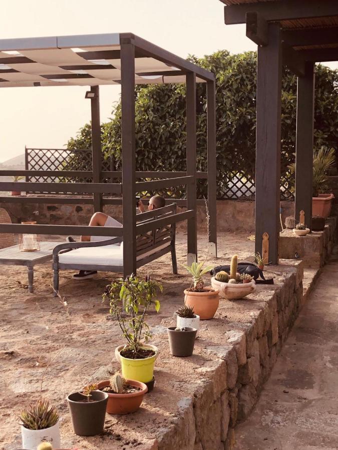 Tgi Dammusi Preziosi Apartment Scauri  Luaran gambar